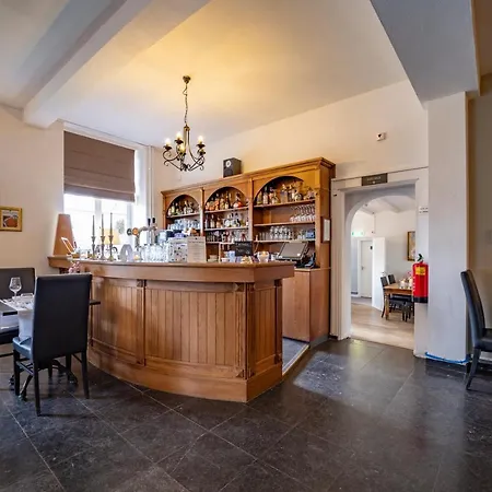Ξενοδοχείο Fletcher Restaurant De Burghoeve