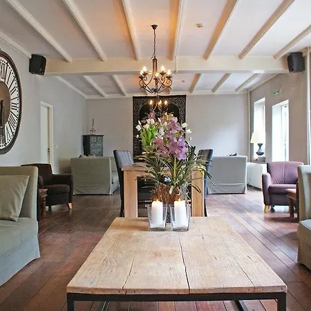 Ξενοδοχείο Fletcher Restaurant De Burghoeve