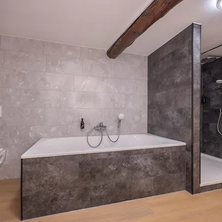 Fletcher Restaurant De Burghoeve Hotel Valkenburg aan de Geul