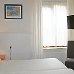 فندق Fletcher Restaurant De Burghoeve 3*