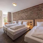 Fletcher Restaurant De Burghoeve فندق