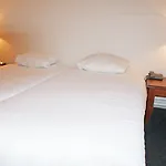 فندق Fletcher Restaurant De Burghoeve 3*