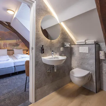 Fletcher Restaurant De Burghoeve فندق 3*