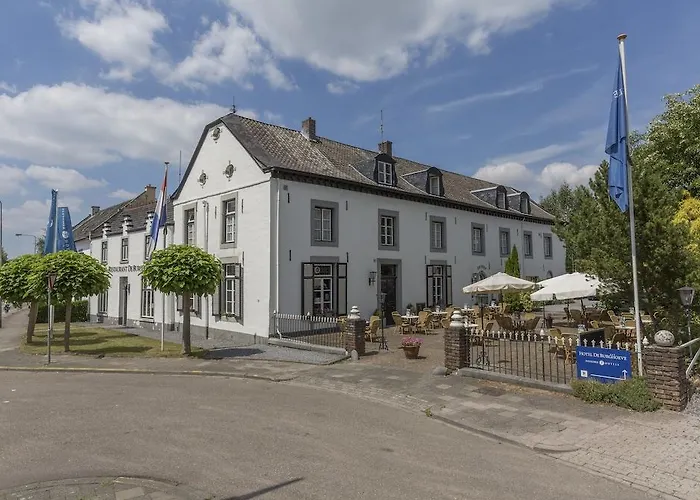 Fletcher Restaurant De Burghoeve Hotel 3*