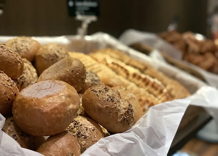 Fletcher Restaurant De Burghoeve Отель Валкенбург