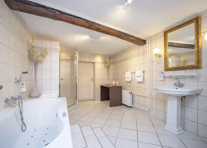 Fletcher Restaurant De Burghoeve 3*