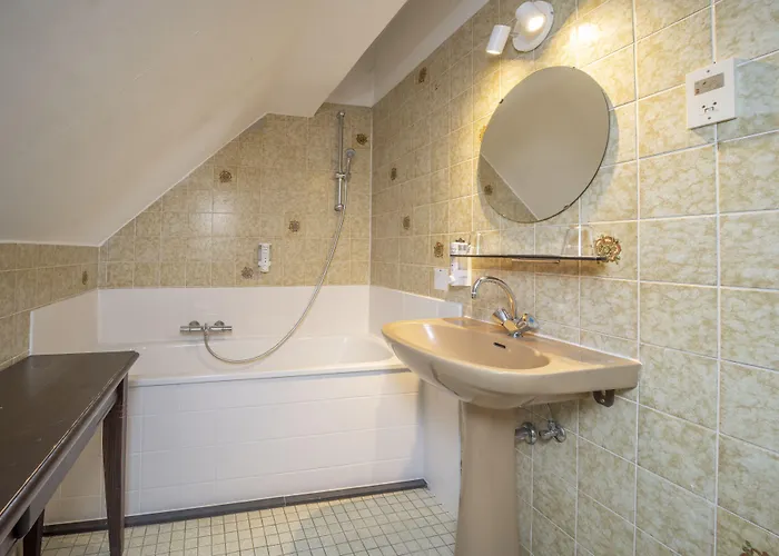 Fletcher Restaurant De Burghoeve 3* Валкенбург